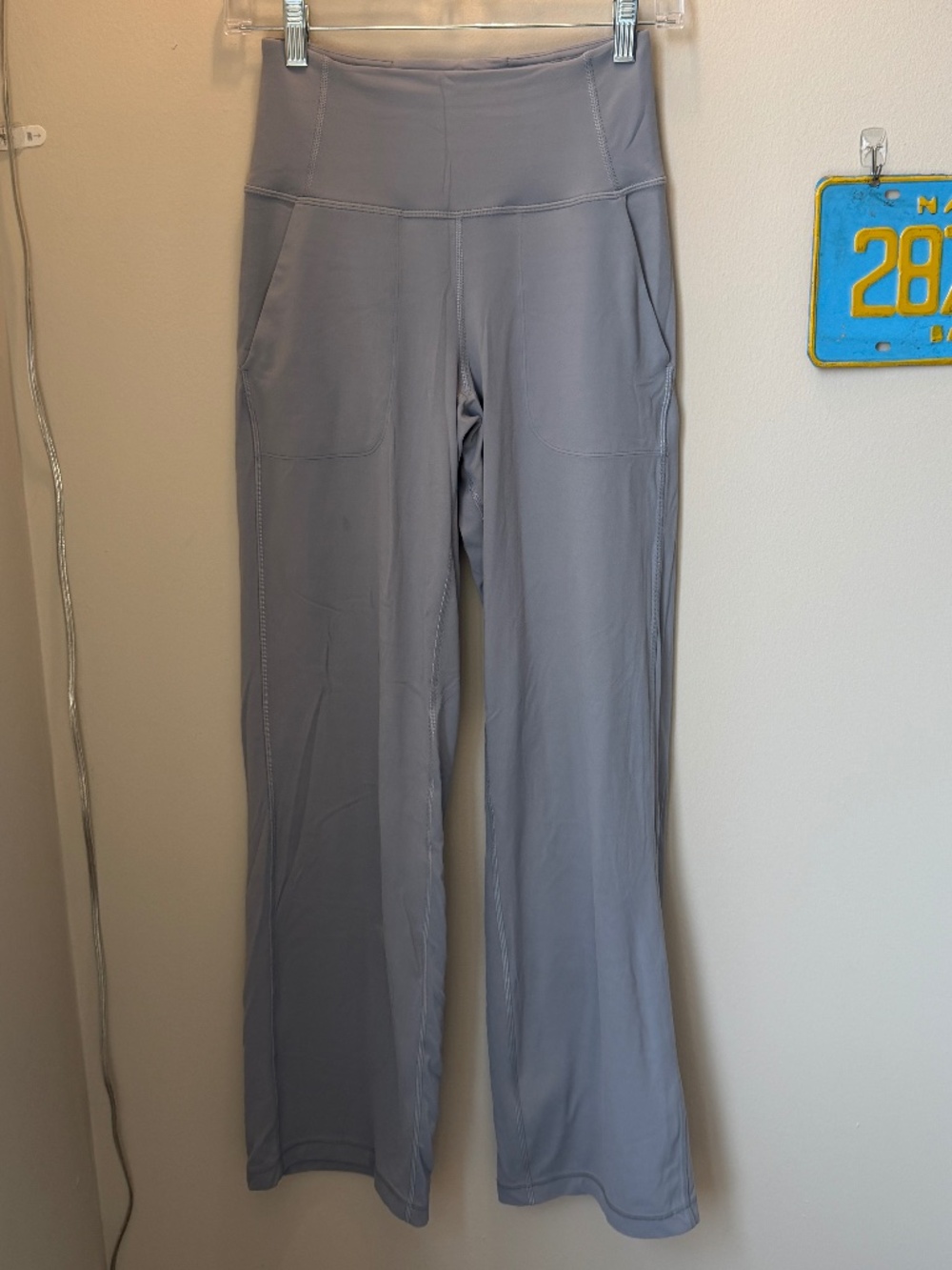 lululemon Wide Leg Aligns with Pockets